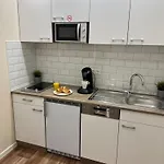 Live-in 5 Quarto em Acomodações Particulares *