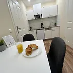 Live-in 5 Quarto em Acomodações Particulares *